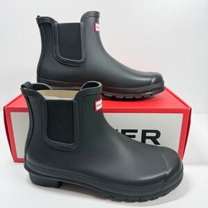 NIB• Women's Hunter Original Chelsea Black Boots Size: 10